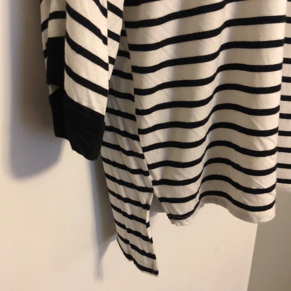 Ladies size medium striped top - Picture 3 of 5